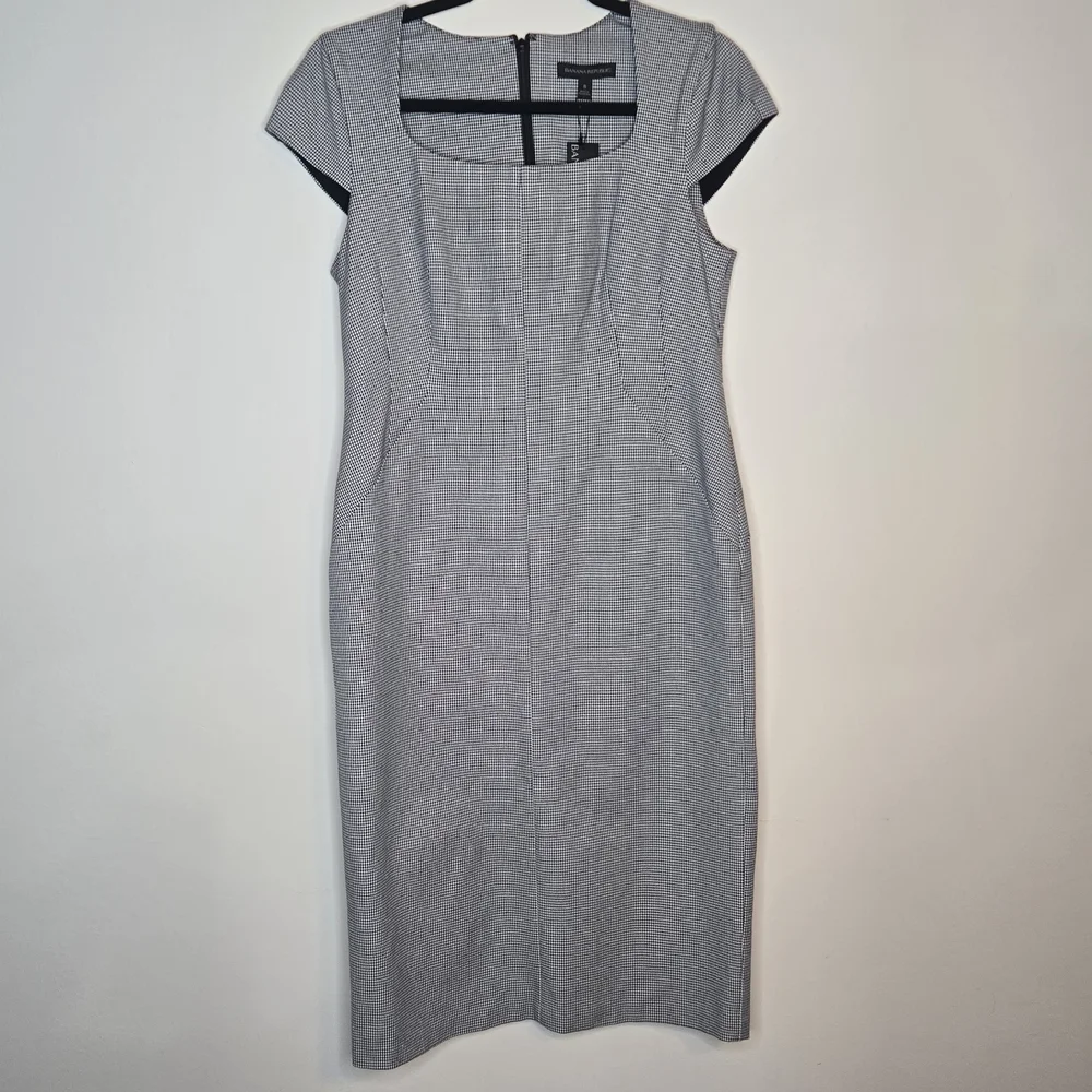 Banana Republic NWT Short Sleeve Sheath Dress Square Neck Houndstooth Neutral
